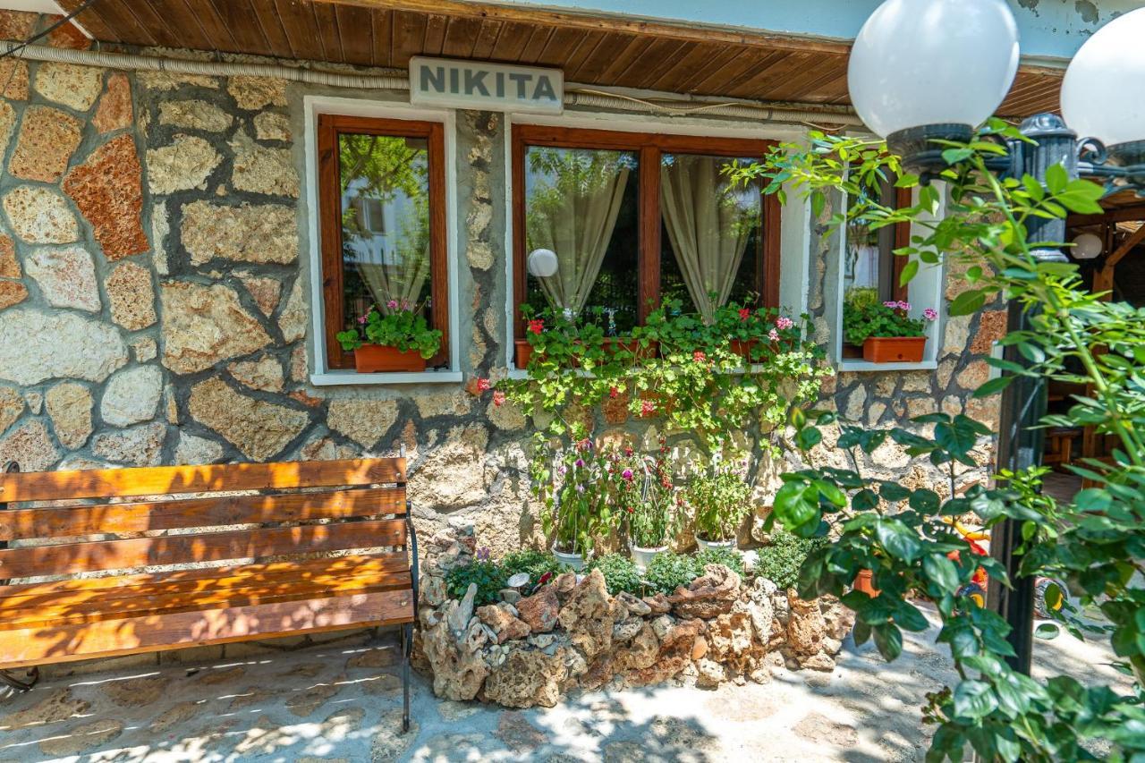 ホテル Casa Nikita ヴァマ・ヴェケ エクステリア 写真