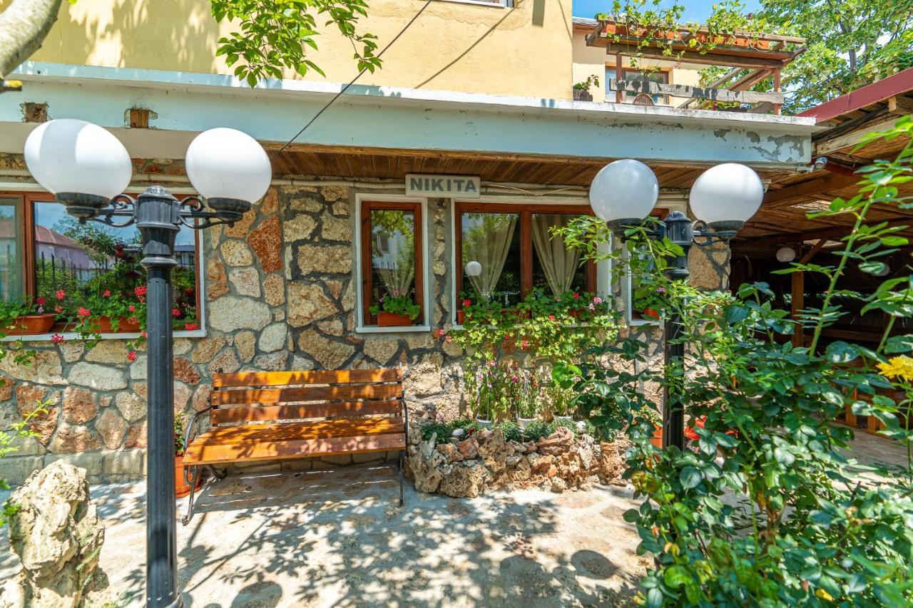 ホテル Casa Nikita ヴァマ・ヴェケ エクステリア 写真
