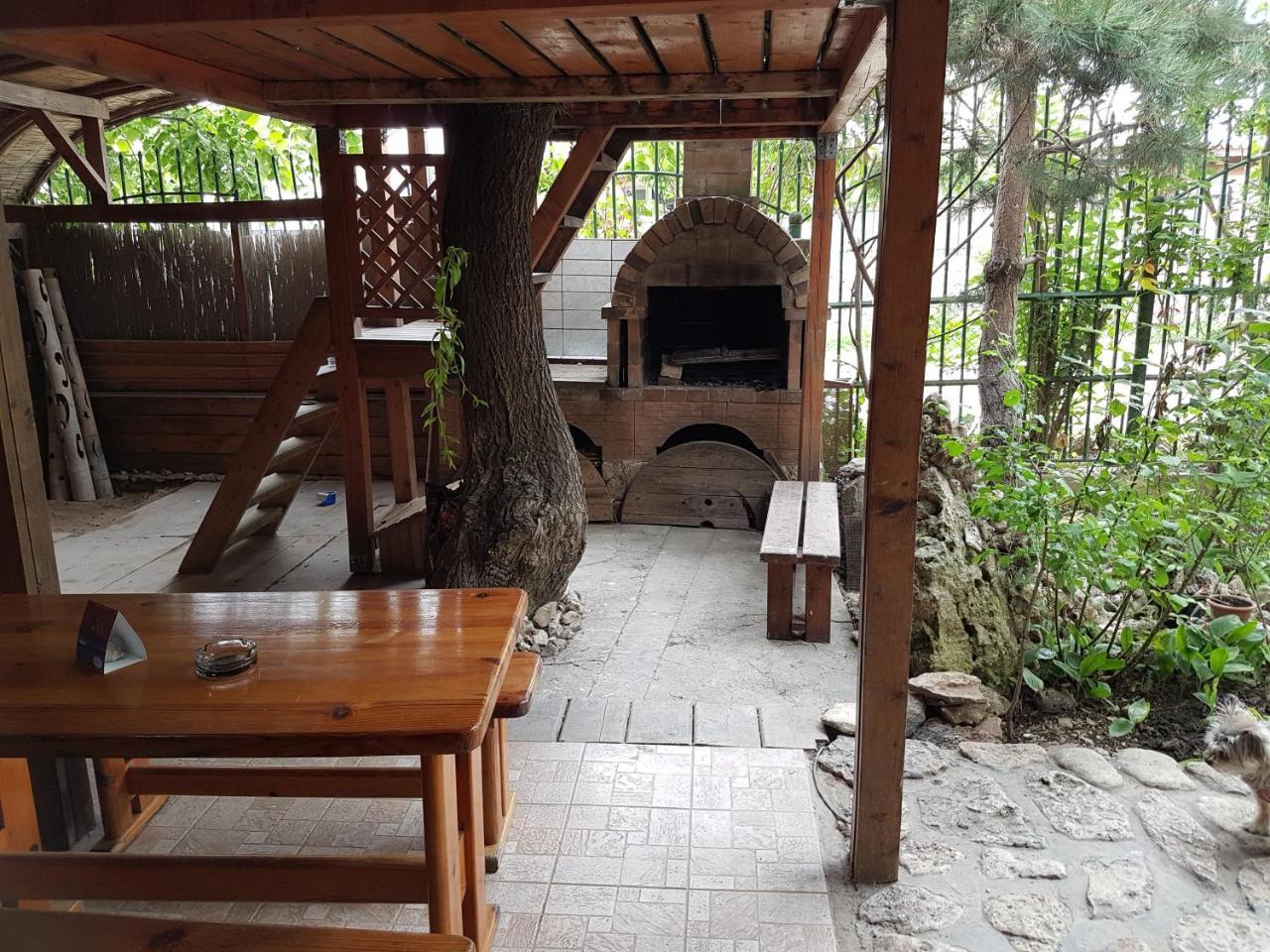 ホテル Casa Nikita ヴァマ・ヴェケ エクステリア 写真